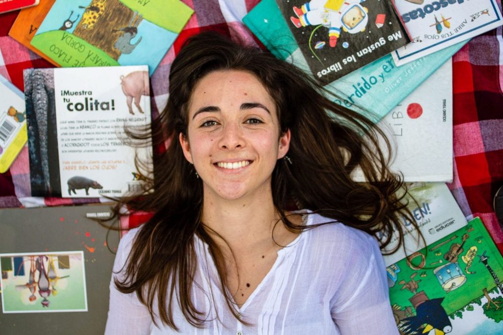 Literata. Sus proyectos: Picnic de palabras y Tinta